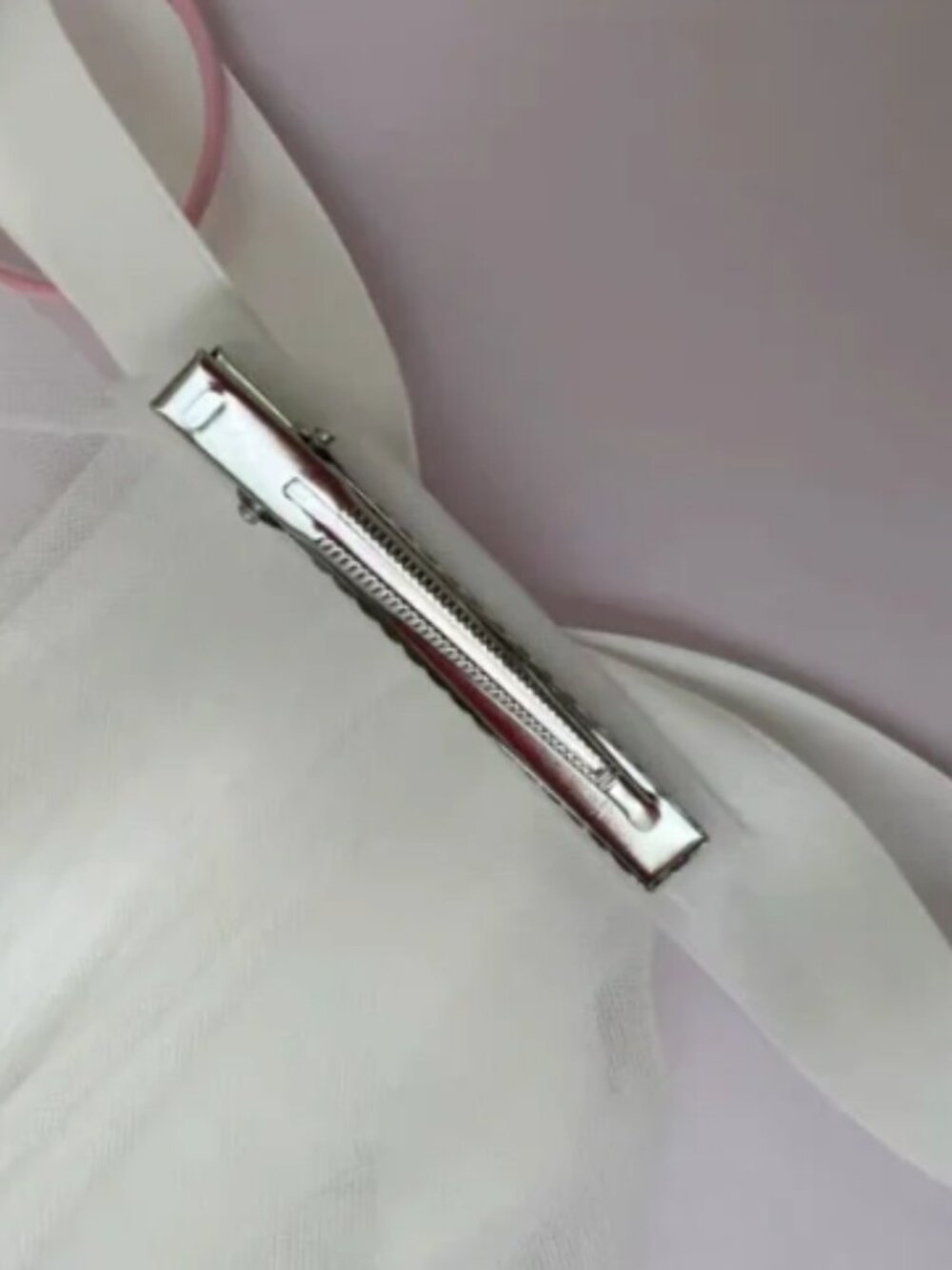 Short Wedding Veil with Silk Bow - Picture 6 of 6